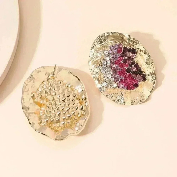 Multicolor Women's Random Color Rhinestone Decor Textured Stud Earring - Picture 3 of 7